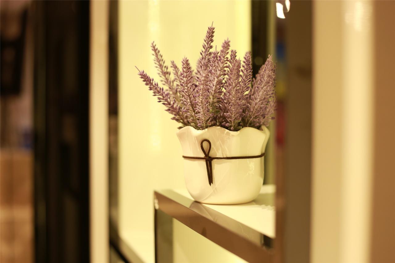 Lavande Hotel Baogang Avenue Guangbai Xinyi Branch Гуанджоу Екстериор снимка