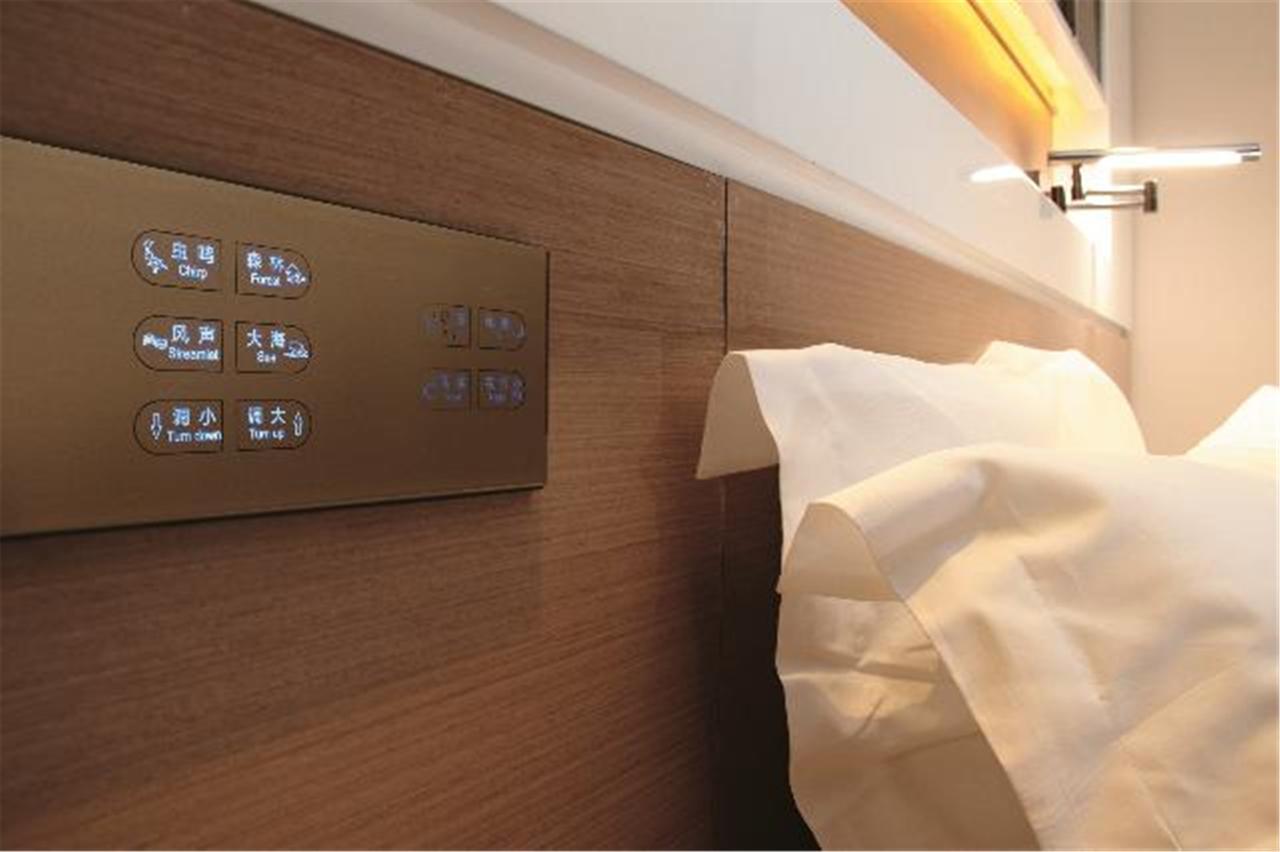 Lavande Hotel Baogang Avenue Guangbai Xinyi Branch Гуанджоу Екстериор снимка