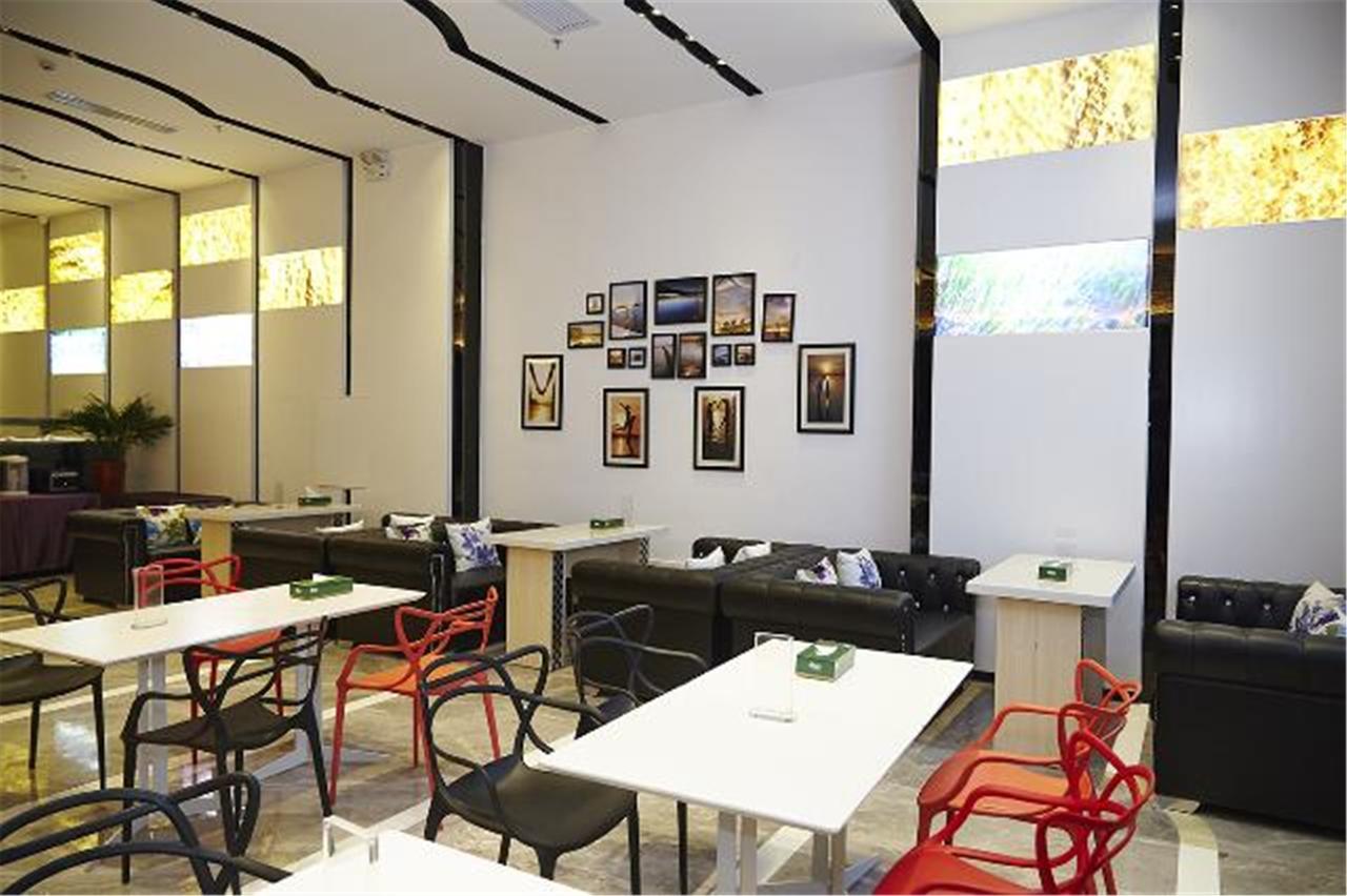 Lavande Hotel Baogang Avenue Guangbai Xinyi Branch Гуанджоу Екстериор снимка