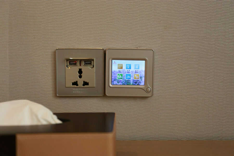 Lavande Hotel Baogang Avenue Guangbai Xinyi Branch Гуанджоу Екстериор снимка